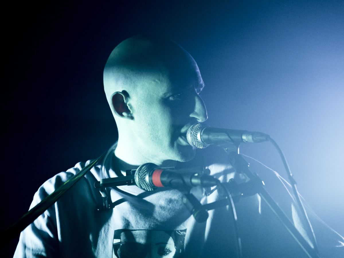 Live review: mark william lewis at The White Hotel