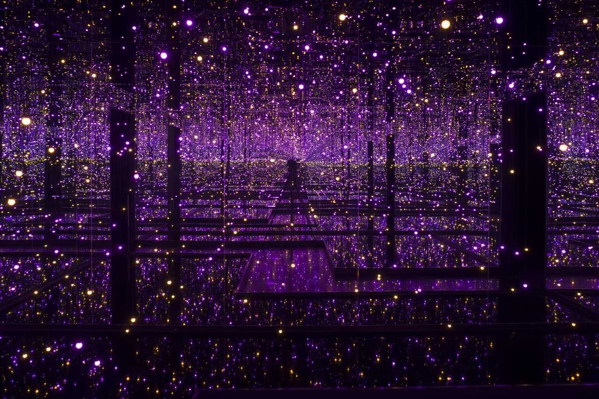 Yayoi Kusama: Infinity Mirror Rooms – genius or pretentious?