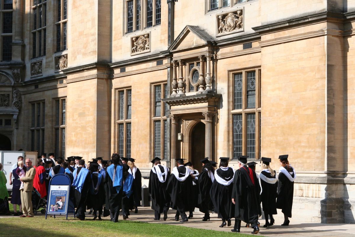 The Grand Tour: UK University news around the UK, early May