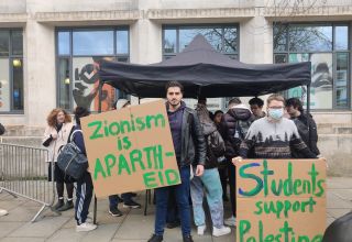 Student protest disrupts pro-Israel stall outside SU