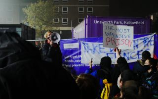 Manchester University students remove ‘lockdown’ fencing during huge protests