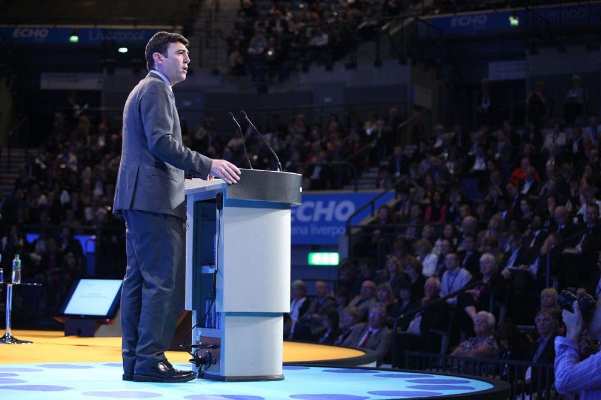 Block return to the country for British ISIS supporters, says Burnham