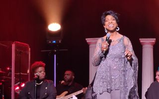 Live Review: Gladys Knight at O2 Apollo