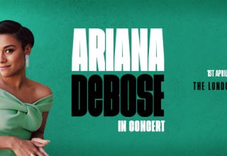 Ariana DeBose does the thing at the London Palladium