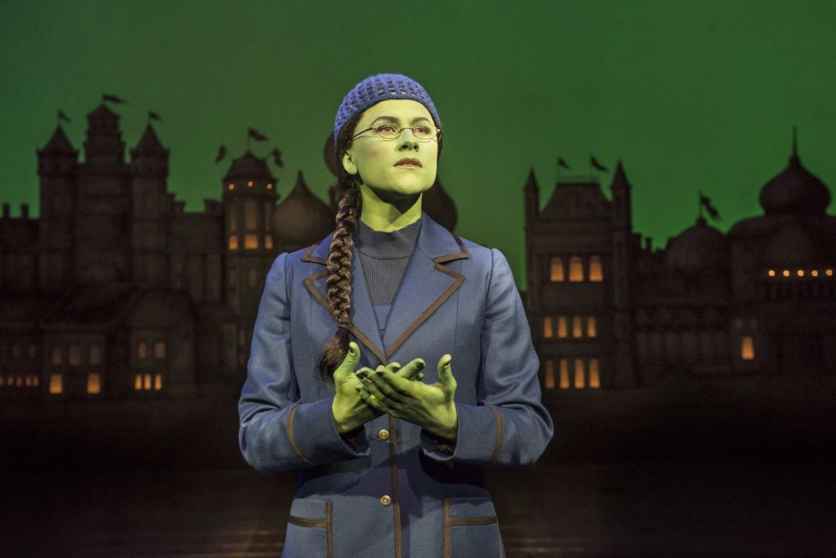 Review: ‘Wicked’