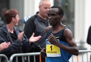 World marathon record shattered in Berlin