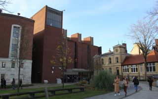 UoM suspend all face-to-face teaching and close libraries today