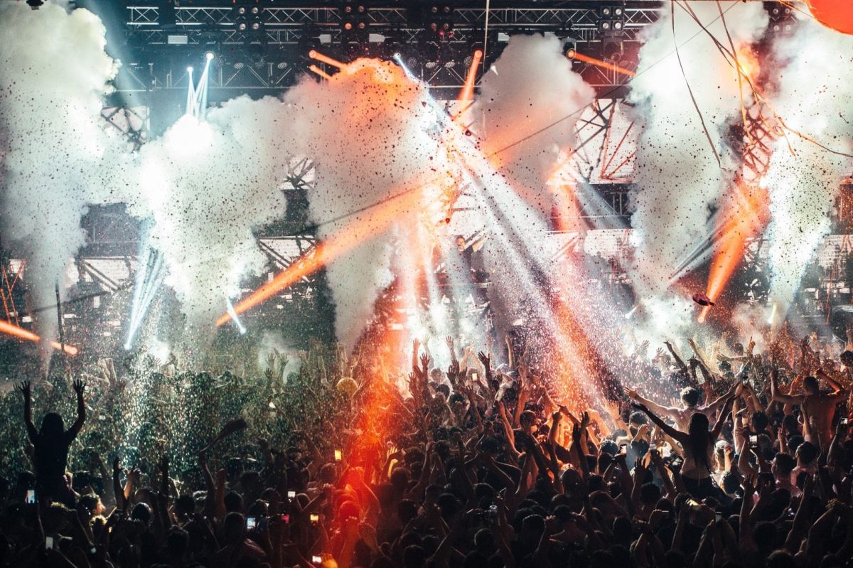 Preview: Life In Color, Manchester