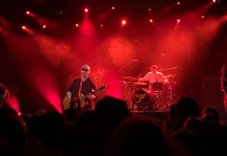 “We are un Chien Andalusia”: Pixies hold Birmingham Forum in the palm of their hand