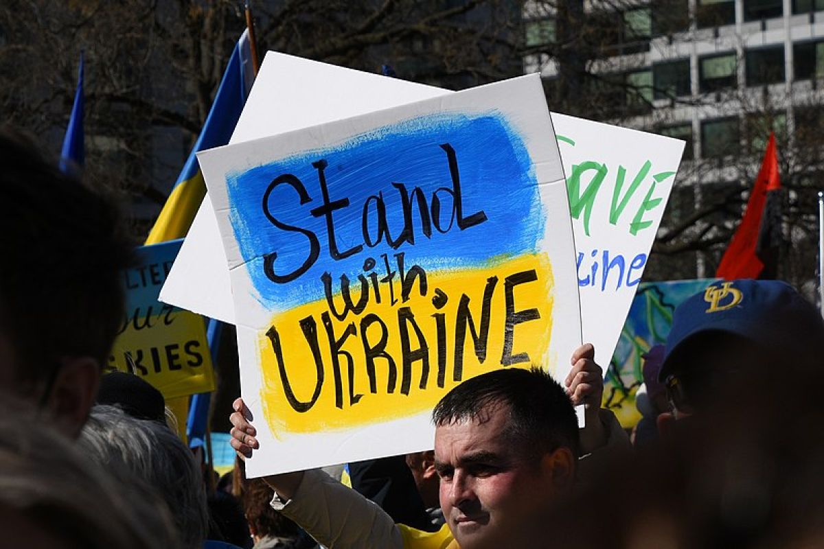 How can sport stand up to Russia after Putin’s unacceptable attacks on Ukraine?