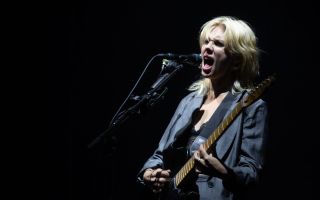 Live Review: Wolf Alice – Reading Festival 2018