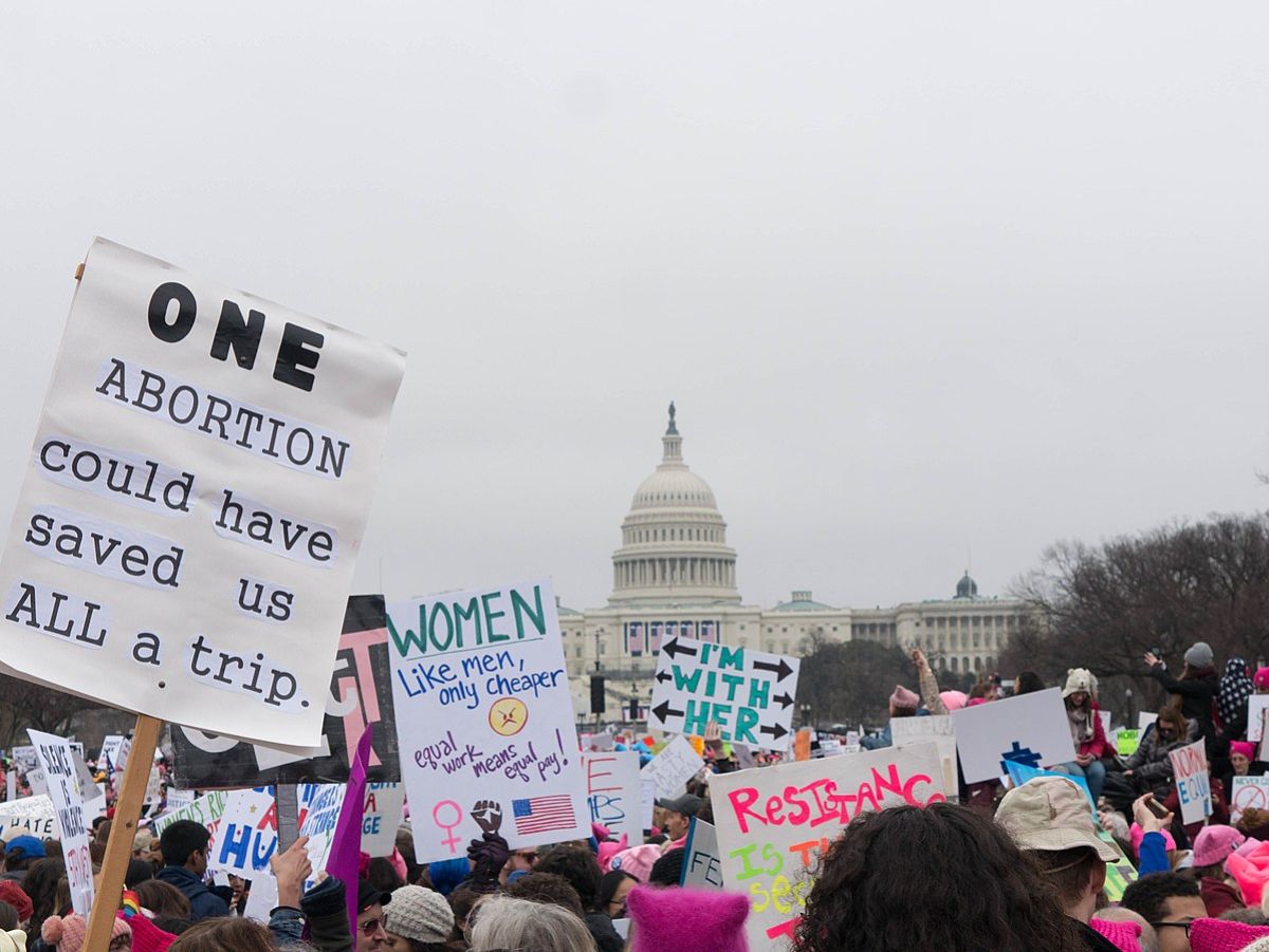 The US midterms: Women’s rights versus the economy
