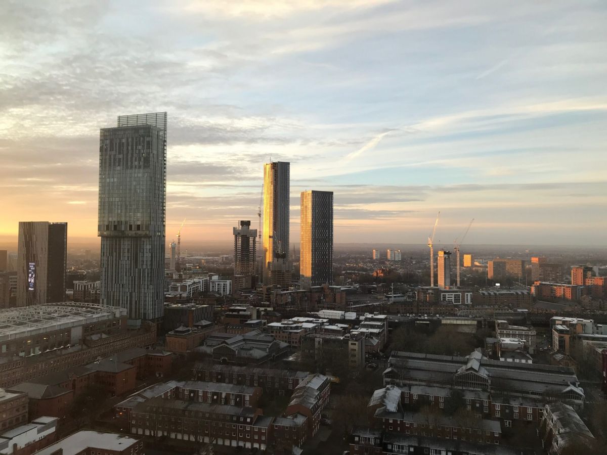7 out of 10 high-rise residents in Greater Manchester live in fear of fire in their building