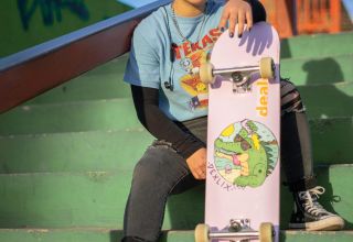 Why do students love to look like skaters?