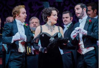 Review: ‘The Merry Widow’