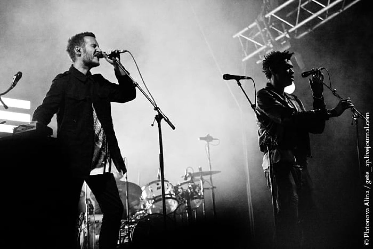 Live Review: Massive Attack