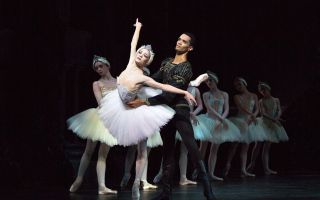 Review: Birmingham Royal Ballet’s Swan Lake