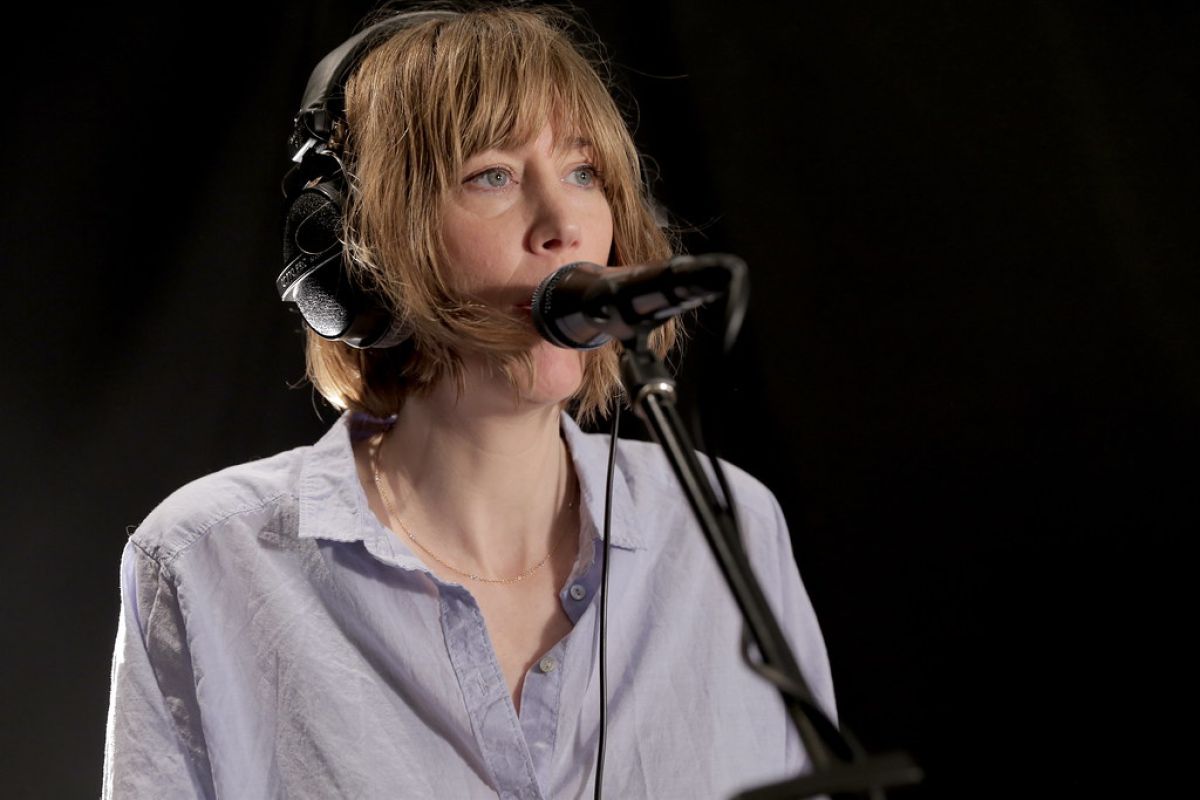 Beth Orton Charms at the AO Arena