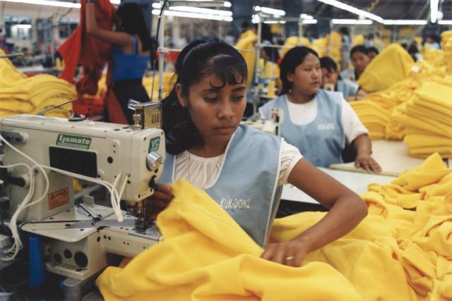 the social impacts of fast fashion