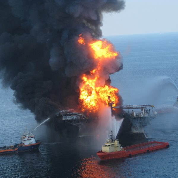 The 2009 Deepwater Horizon disaster. Photo: ideum @Flickr